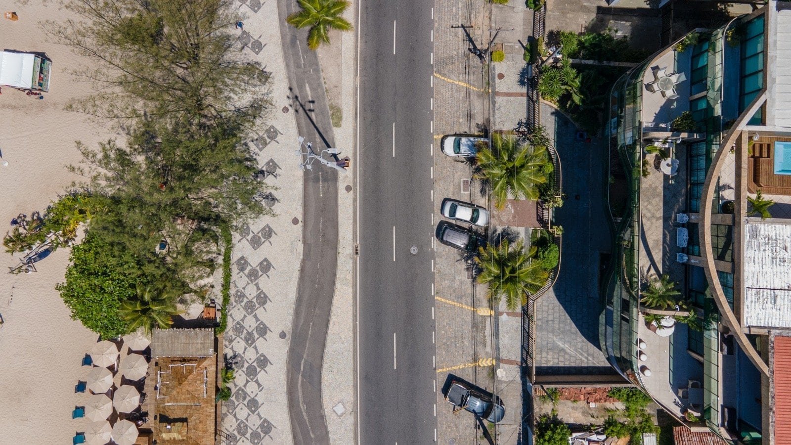 Modernas instalações do Gruppo Monaco com foco em soluções imobiliárias e de construção de alta qualidade. Ambientes sofisticados e profissionais dedicados a atender clientes com excelência.