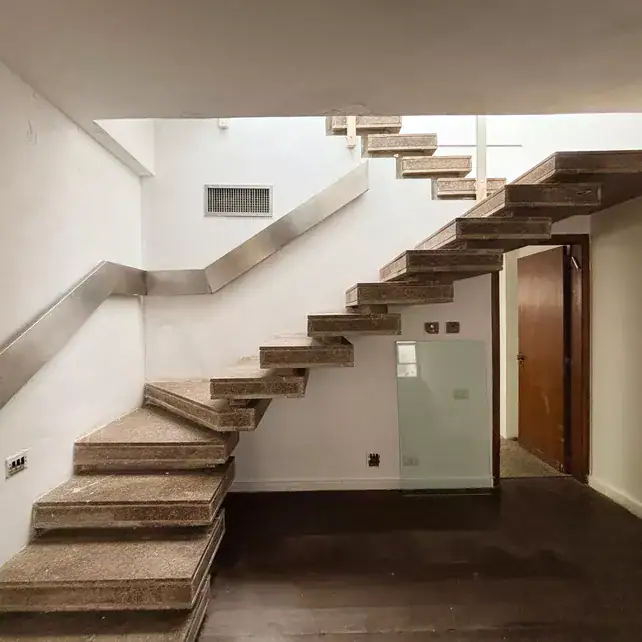 642